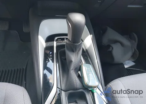 2022 Toyota Corolla Se Apex Edition z USA, uszkodzony, nr VIN 5YFS4MCE9NP135874